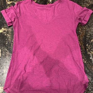 Lululemon tee shirt